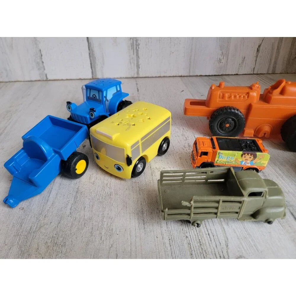 unbranded school bus